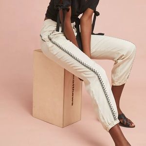 🖤Anthropologie Cedar Embroidered Joggers